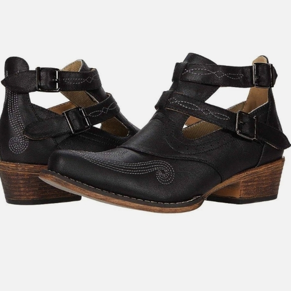 Roper Willa Black Faux Leather Ankle Boots Size 7.5 - Picture 1 of 4